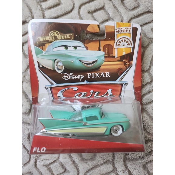 Disney Pixar Cars Wheel Wheel Motel Court Flo diecast nib - Picture 1 of 3
